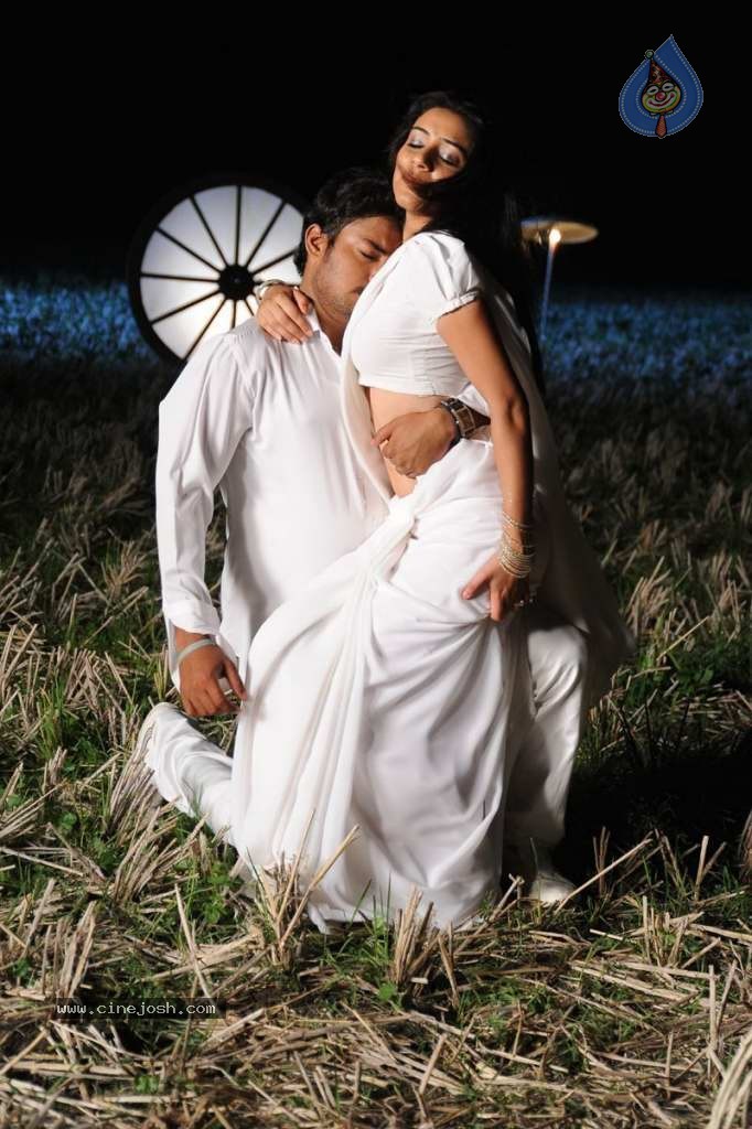 Kodi Punju Movie Spicy Stills - 39 / 79 photos