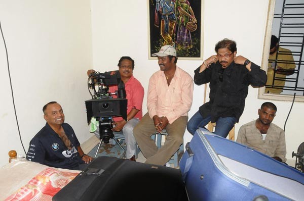 Kaffi Bar Movie Stills - 93 / 147 photos