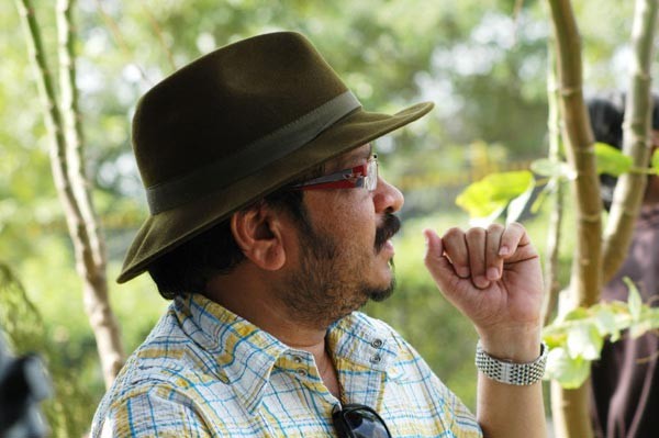 Kaffi Bar Movie Stills - 109 / 147 photos