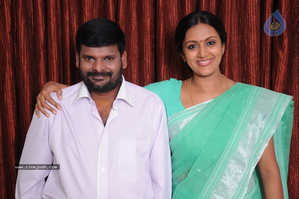 Kolagalam Tamil Movie New Pics - 54 / 55 photos