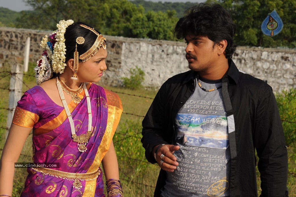 Kolagalam Tamil Movie New Stills - 19 / 43 photos