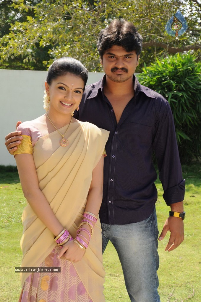 Kolagalam Tamil Movie New Stills - 27 / 43 photos