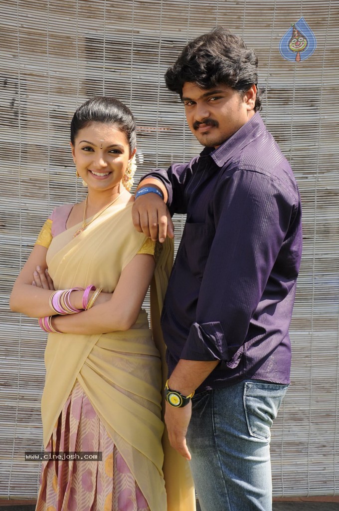 Kolagalam Tamil Movie New Stills - 28 / 43 photos