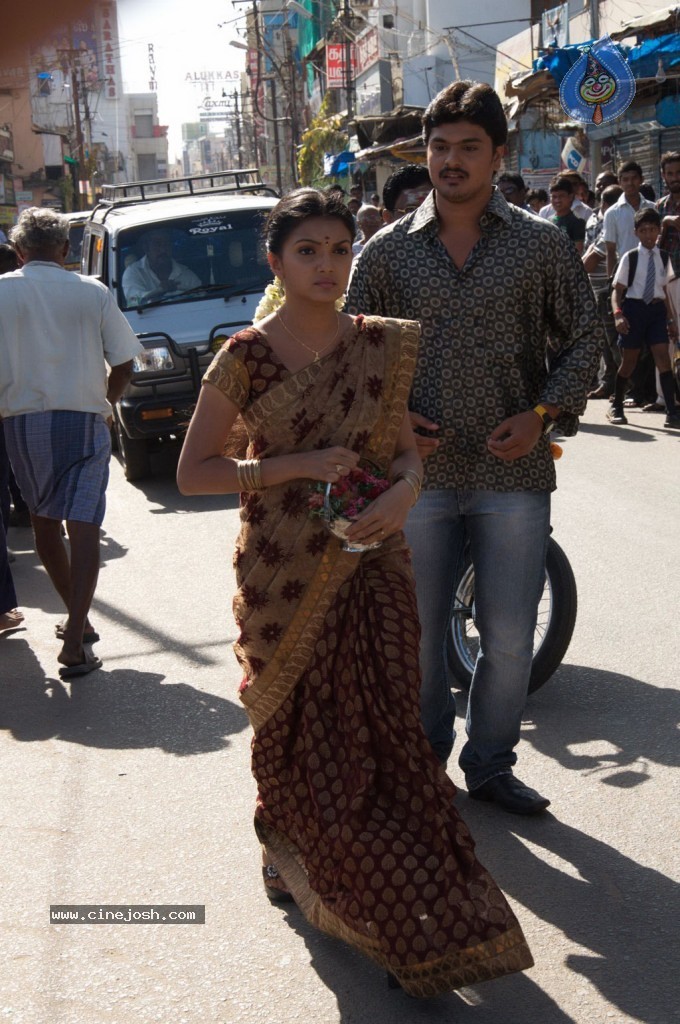 Kolagalam Tamil Movie New Stills - 36 / 43 photos