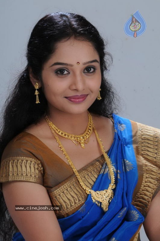 Kondan Koduthan Tamil Movie Stills - 20 / 33 photos