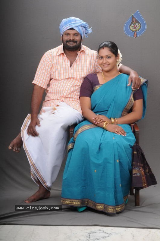 Kondan Koduthan Tamil Movie Stills - 32 / 33 photos