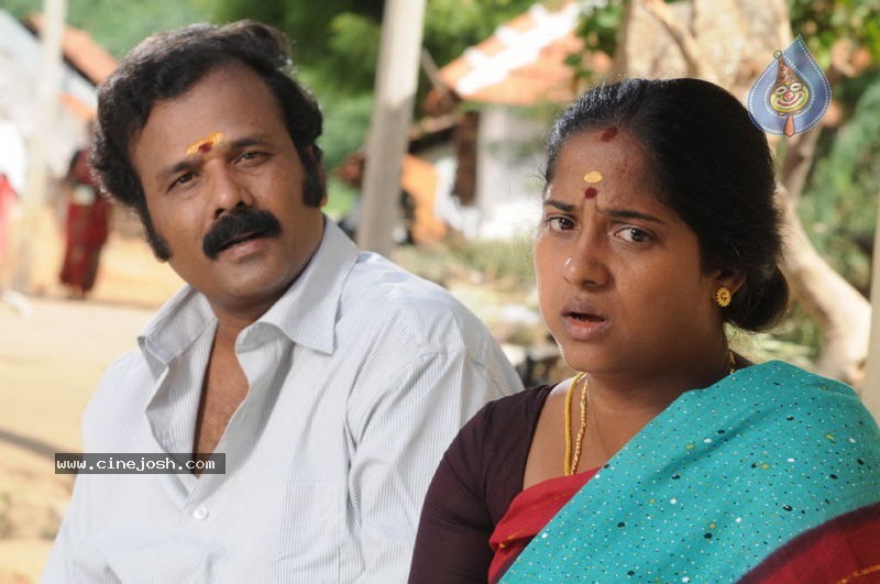 Konjam Veyil Konjam Mazhai Tamil Movie Stills - 46 / 72 photos