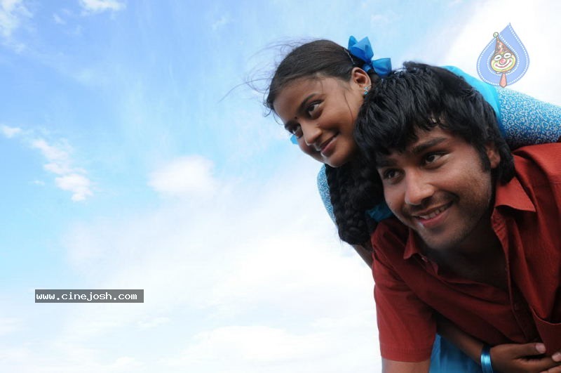 Konjam Veyil Konjam Mazhai Tamil Movie Stills - 51 / 72 photos