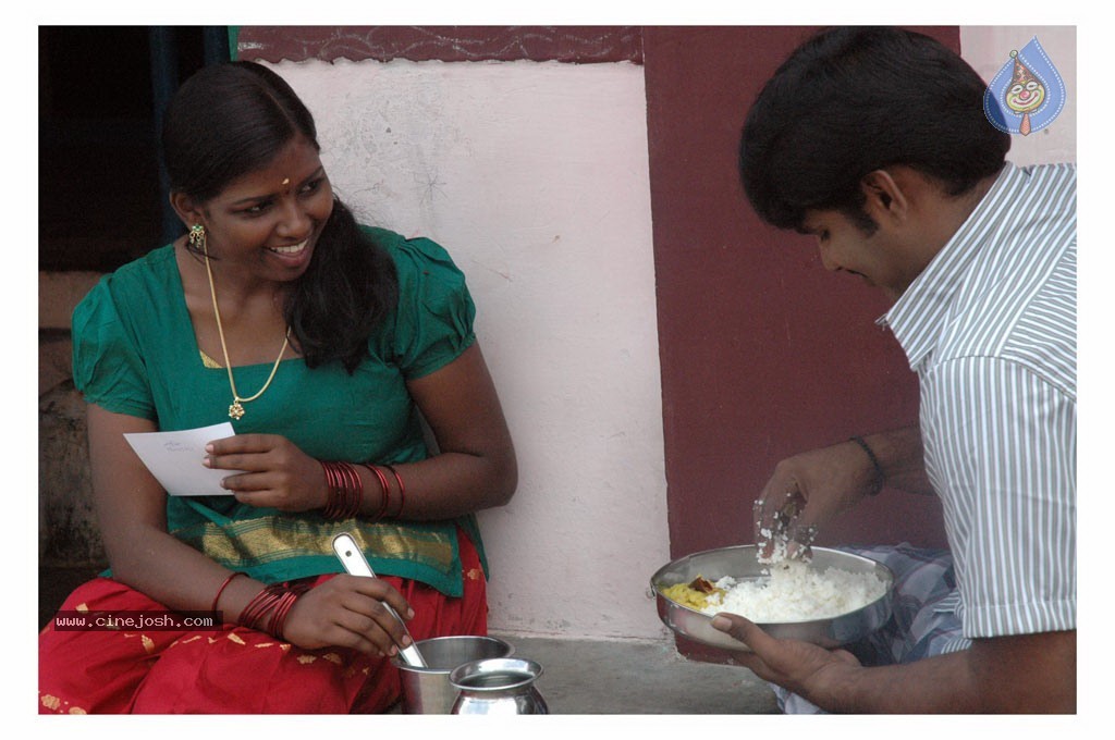 Korathandavam Tamil Movie Stills - 33 / 69 photos