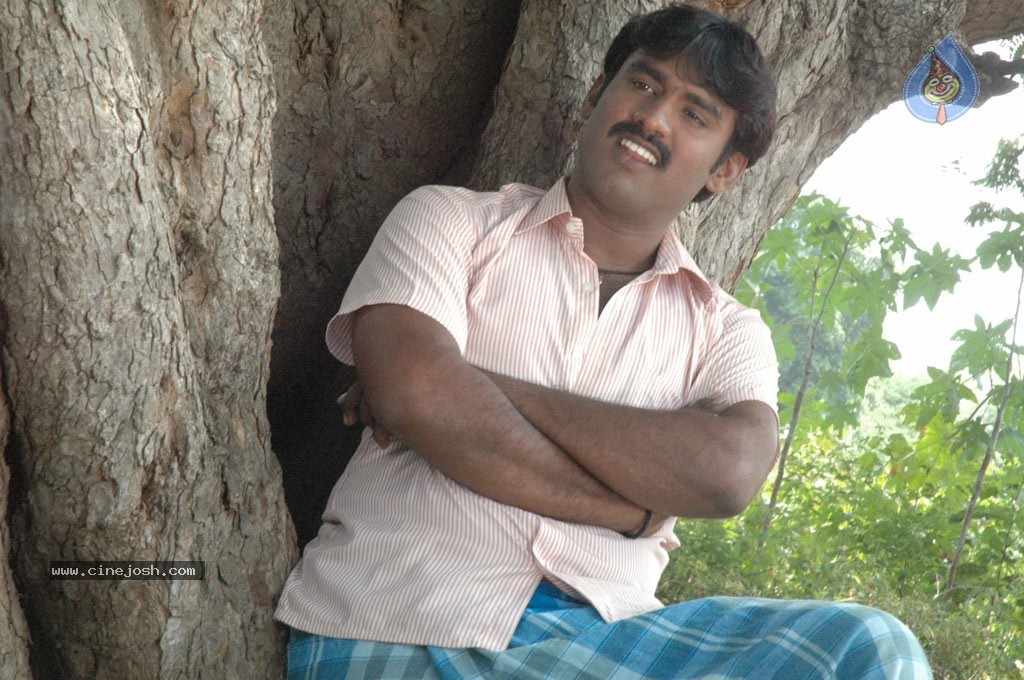 Korathandavam Tamil Movie Stills - 41 / 69 photos