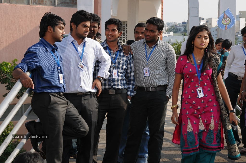 Kothoka Vintha Movie Stills and Walls - 25 / 79 photos
