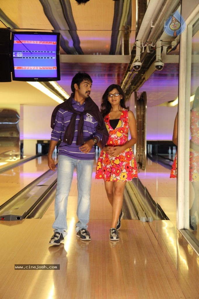Kothoka Vintha Movie Stills and Walls - 50 / 79 photos