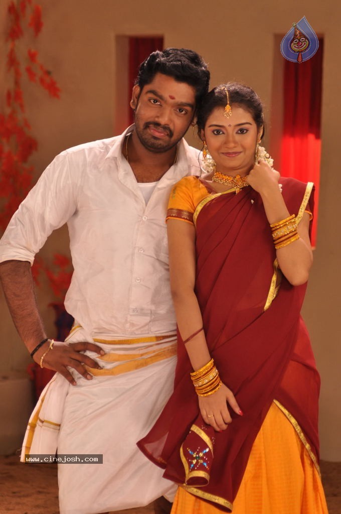 Kottai Tamil Movie Stills - 12 / 58 photos