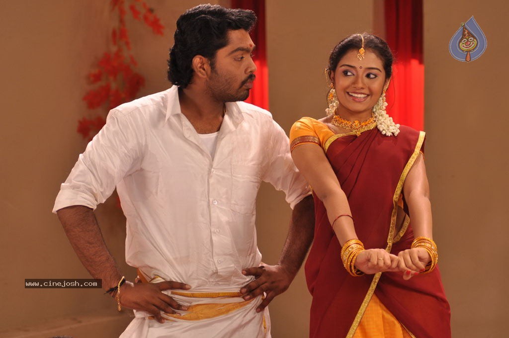 Kottai Tamil Movie Stills - 14 / 58 photos