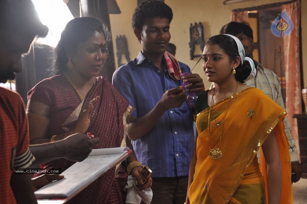 Kottai Tamil Movie Stills - 31 / 58 photos