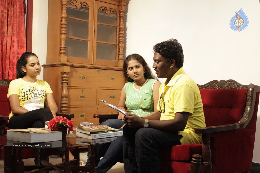 Kovalanin Kadhali Tamil Movie Stills - 15 / 32 photos
