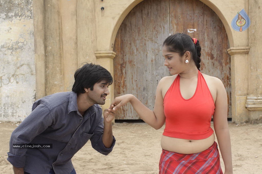 Kovalanin Kadhali Tamil Movie Stills - 29 / 32 photos