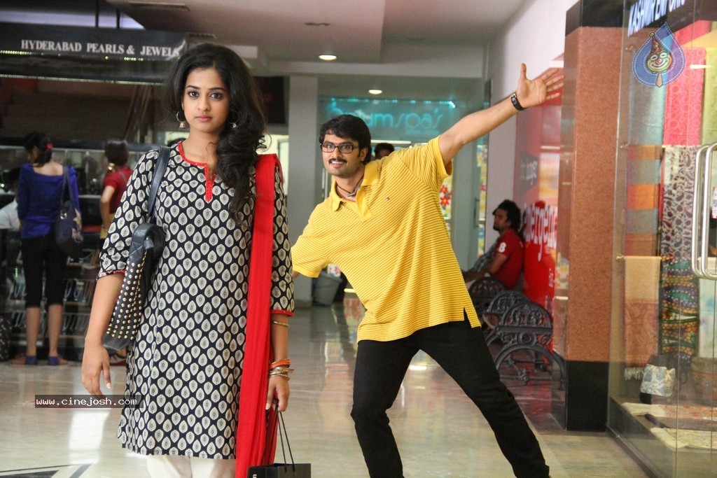 Krishnamma Kalipindi Iddarini Movie New Stills - 8 / 8 photos