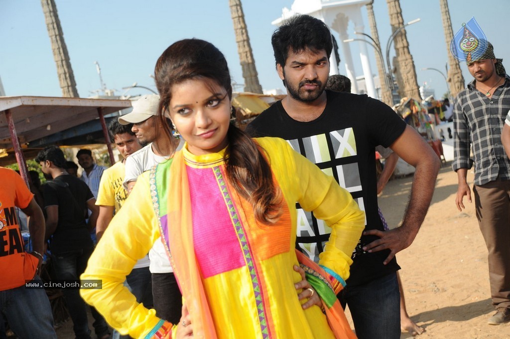 Kulfi New Stills - 9 / 24 photos