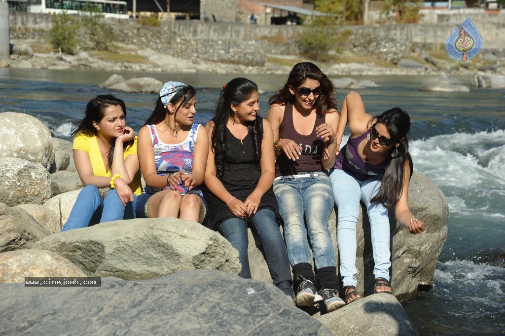 Kulumanali Movie Spicy Stills  - 101 / 123 photos