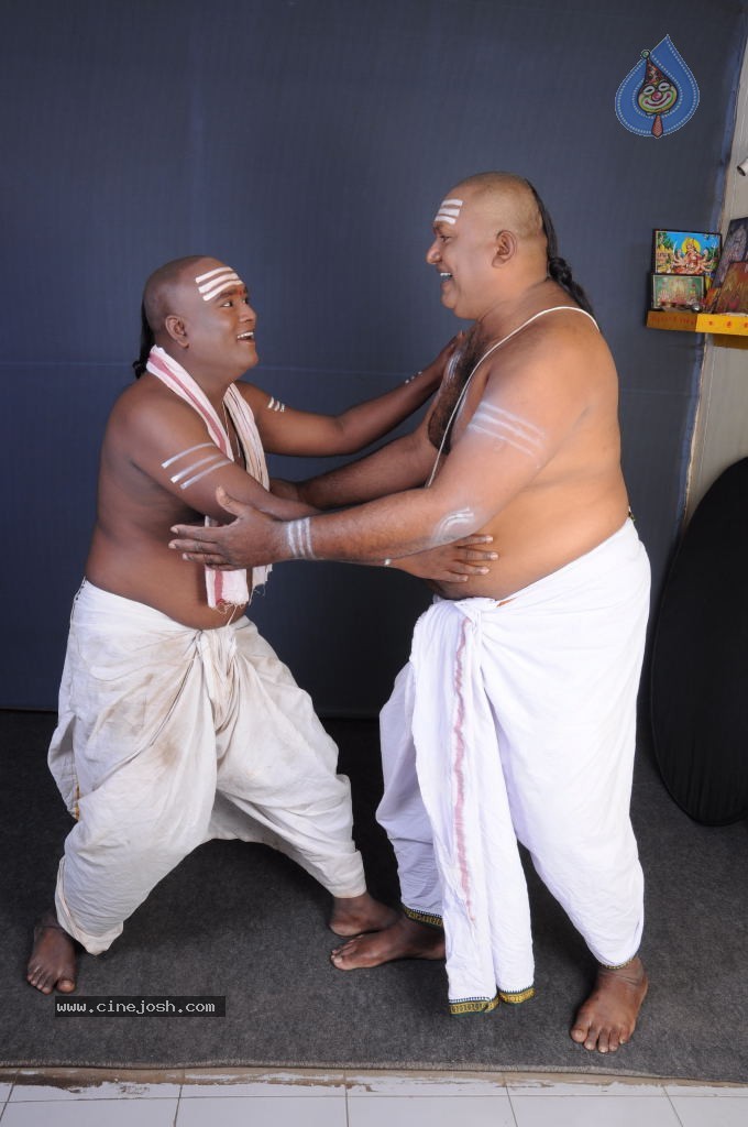 Last Bus Movie Stills - 3 / 18 photos