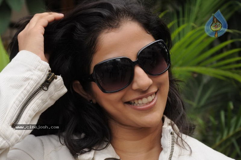 LBW Movie Working Stills - 13 / 46 photos