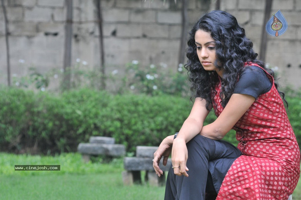 Leelai Tamil Movie Stills - 4 / 28 photos