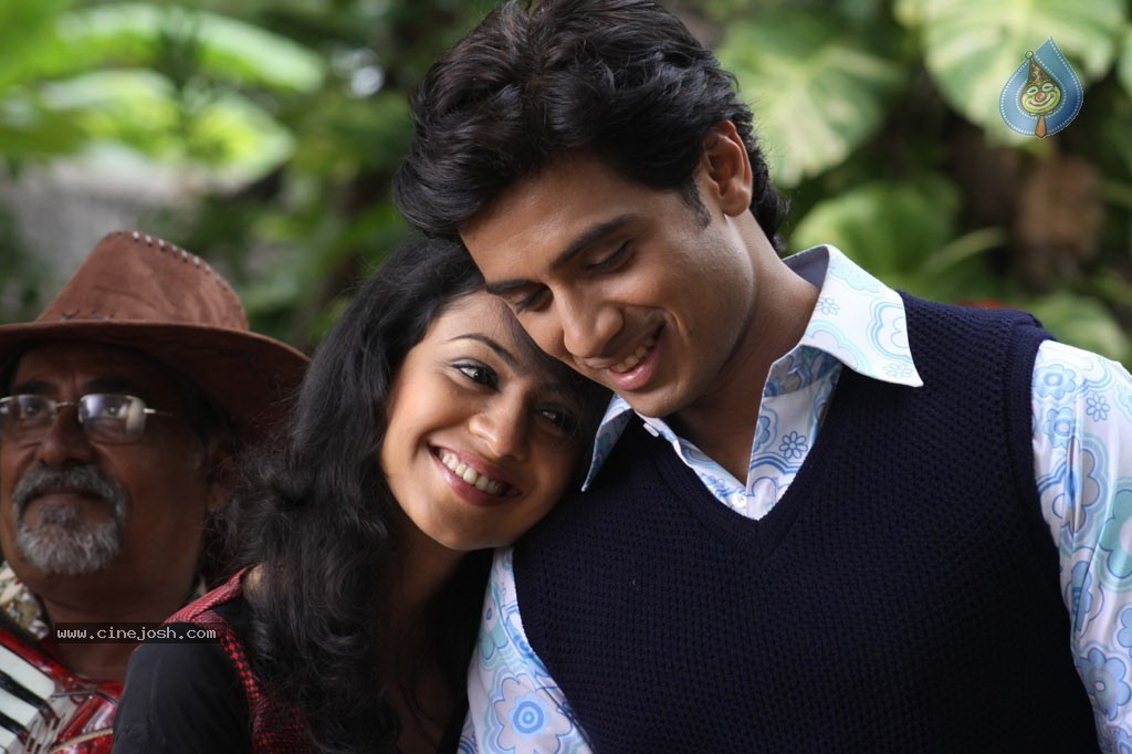 Leelai Tamil Movie Stills - 15 / 28 photos