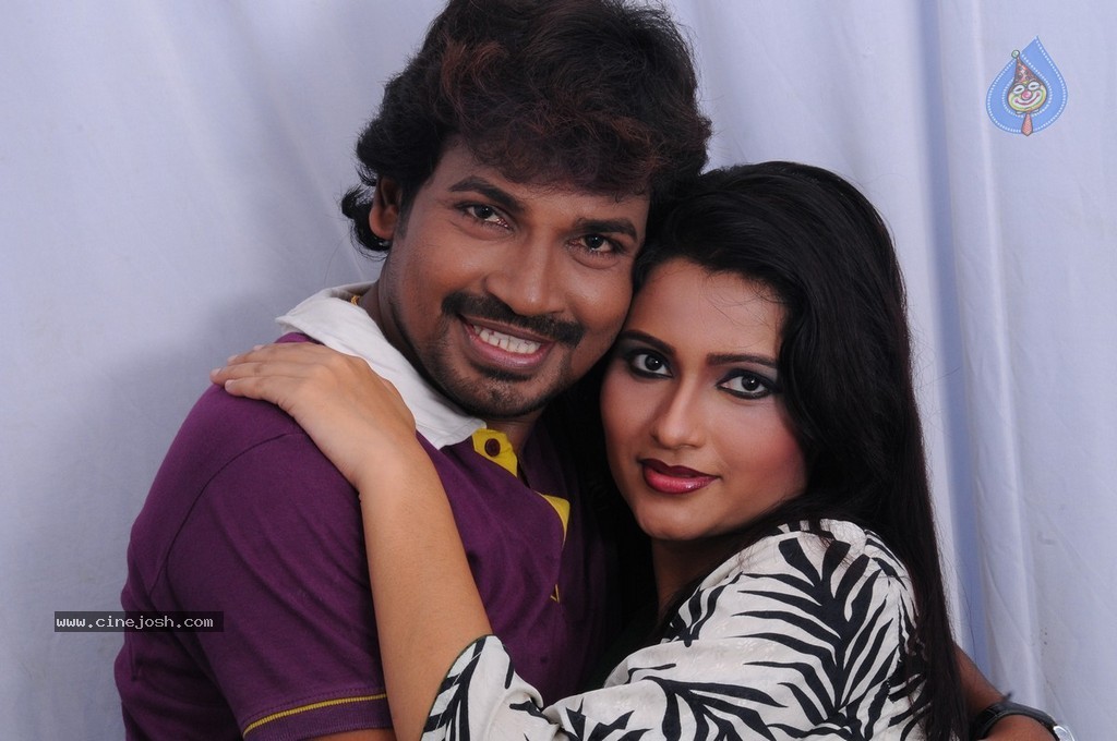 Life Movie Stills n Walls - 25 / 110 photos