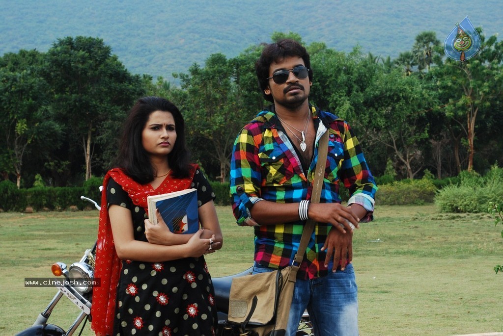 Life Movie Stills n Walls - 27 / 110 photos