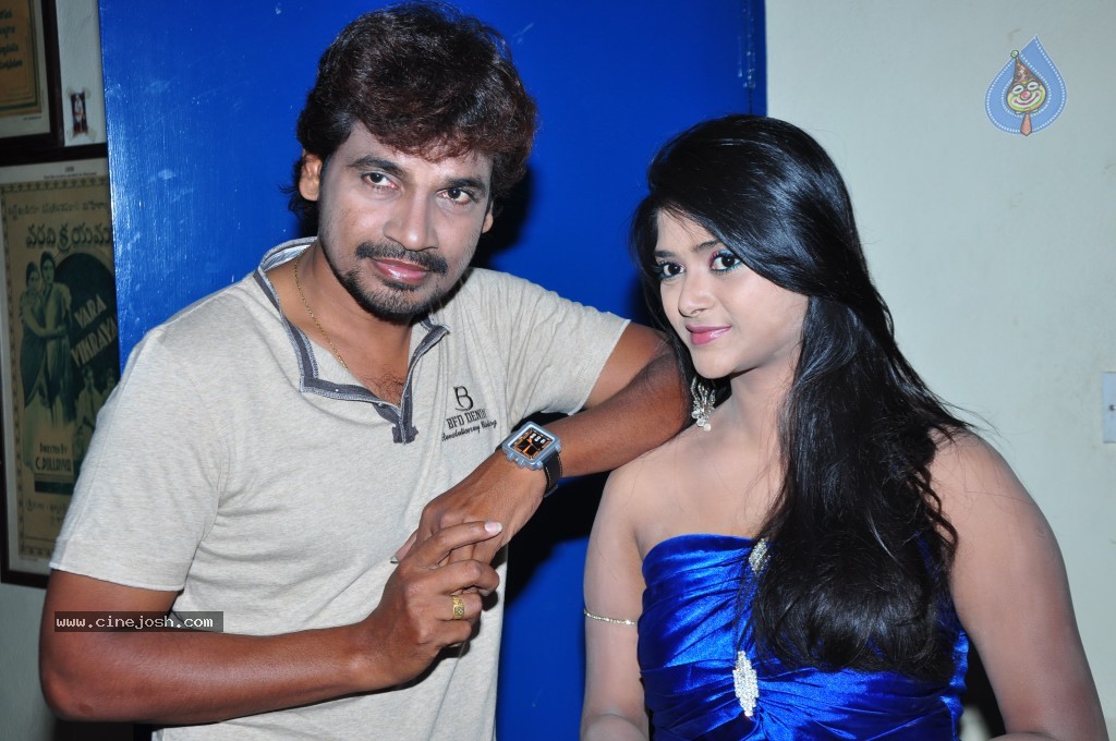 Life Movie Stills n Walls - 100 / 110 photos