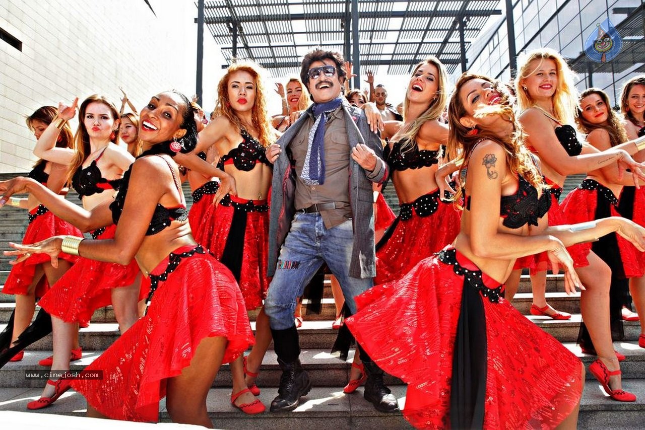Lingaa Movie Stills n Posters - 6 / 7 photos