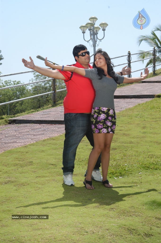 Lingadu Ramalingadu Movie Stills - 6 / 8 photos