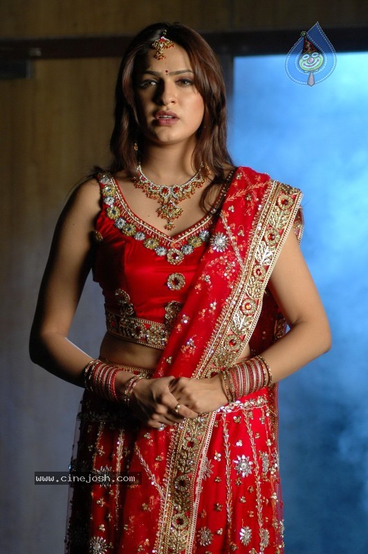 Lokame Kottaga Movie Stills - 24 / 38 photos