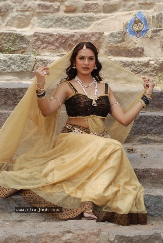 Lokame Kottaga Movie Stills - 29 / 38 photos