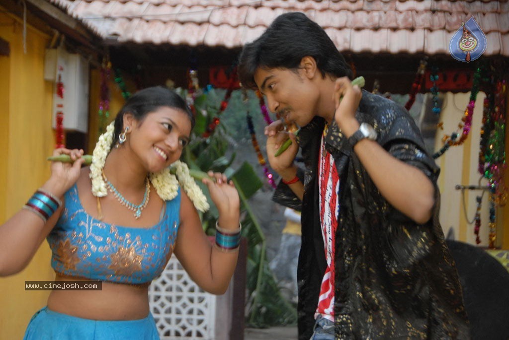 Lollu Dada Parak Parak Tamil Movie Stills - 67 / 68 photos