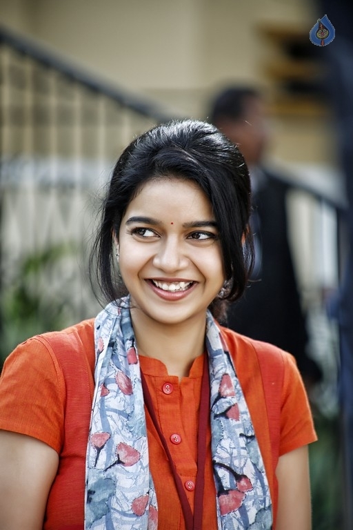 London Babulu Movie Photos - 11 / 18 photos