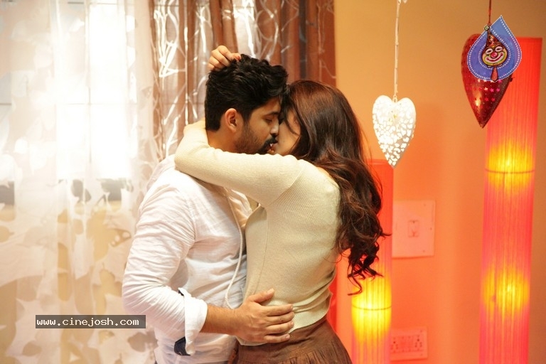 Love 20-20 Movie Stills - 11 / 33 photos