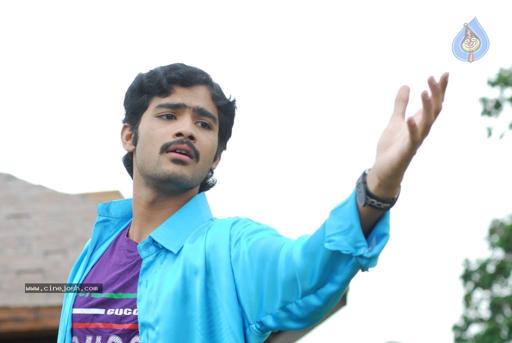Love Attack Movie Stills - 17 / 63 photos