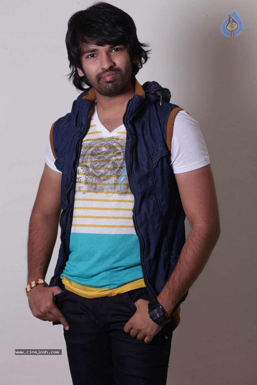 Love Boom Movie Stills - 54 / 70 photos