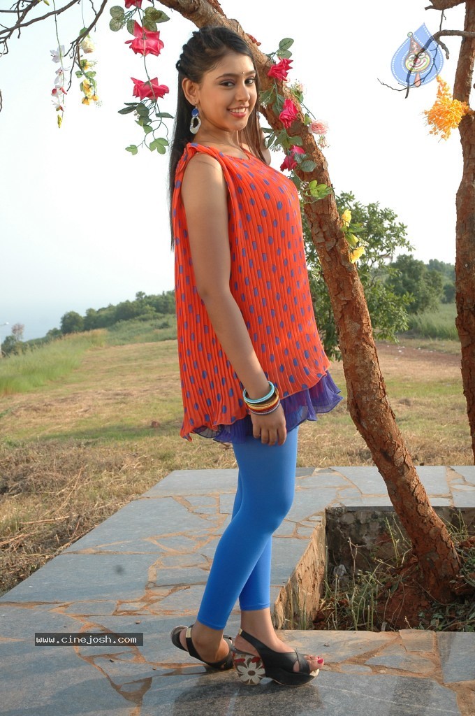 Love dot Com Movie New Gallery - 106 / 116 photos