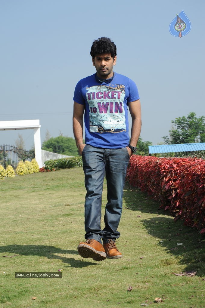 Love Idiots Movie Latest Stills - 33 / 89 photos