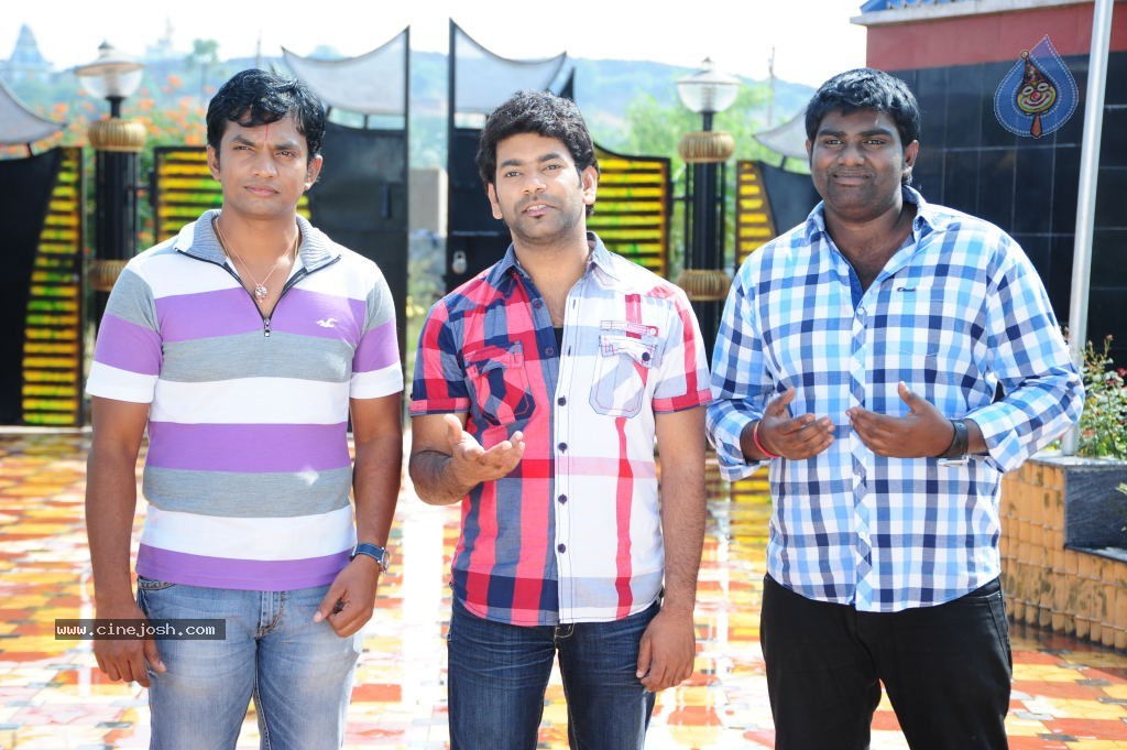 Love Idiots Movie Latest Stills - 37 / 89 photos