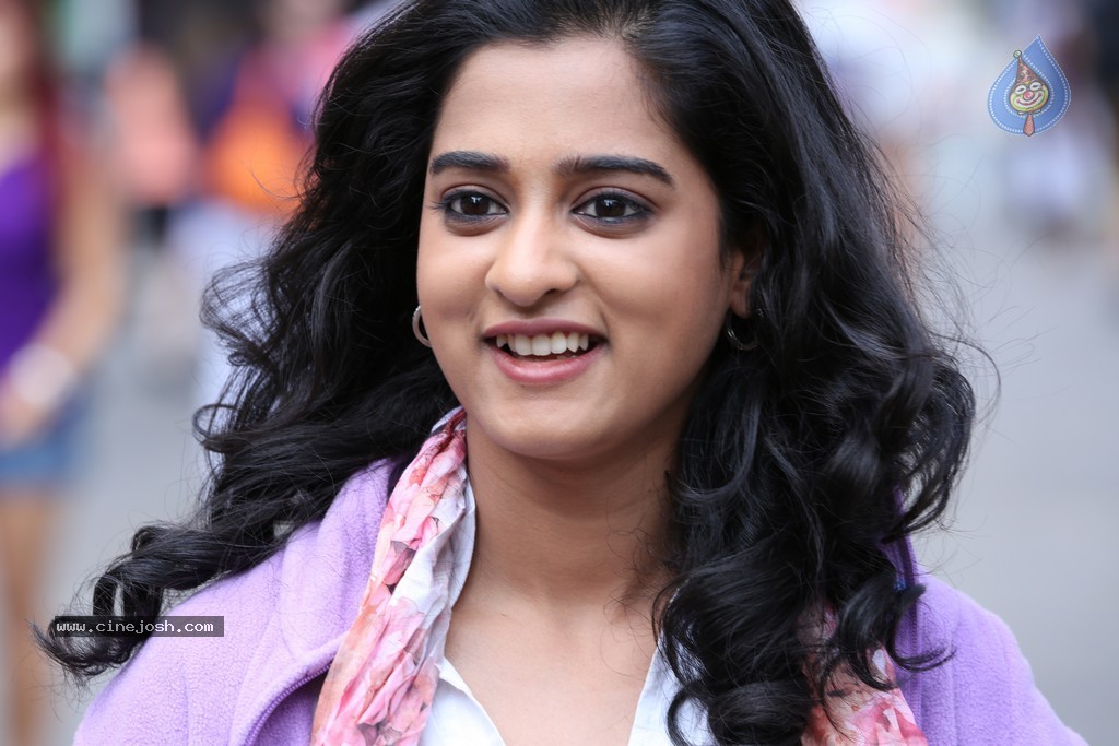Love in London Movie Stills - 9 / 14 photos