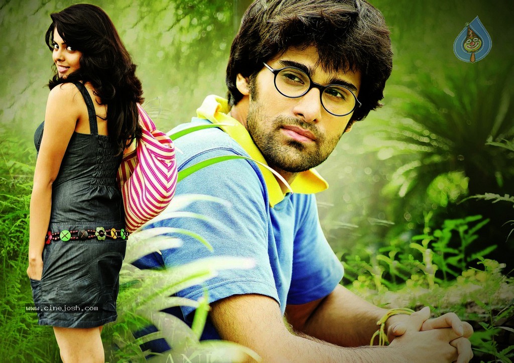 Love You Bangaram New Photos - 3 / 34 photos