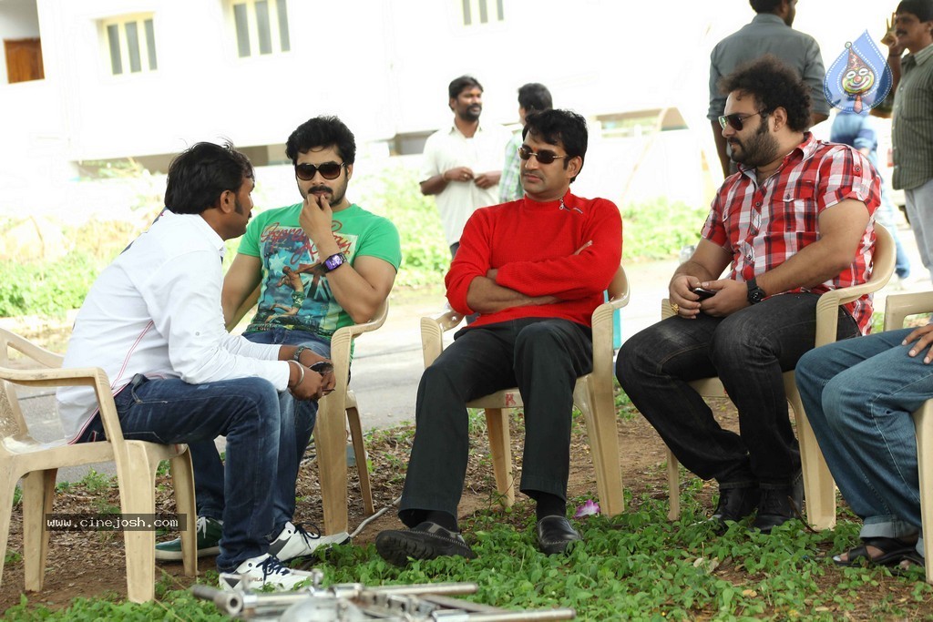 Love You Bangaram New Photos - 8 / 34 photos