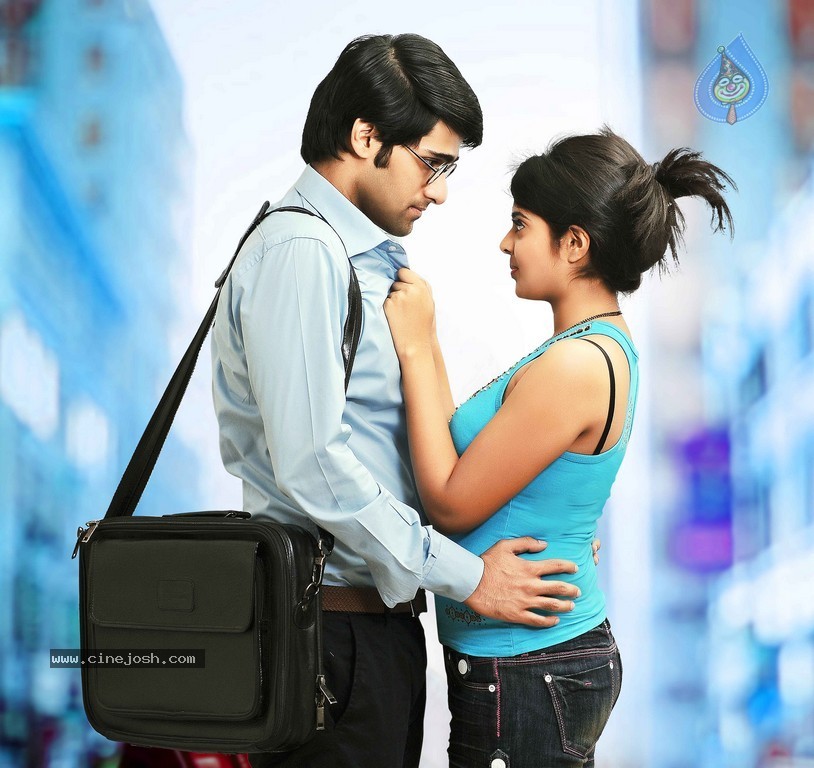 Love You Bangaram New Photos - 13 / 34 photos