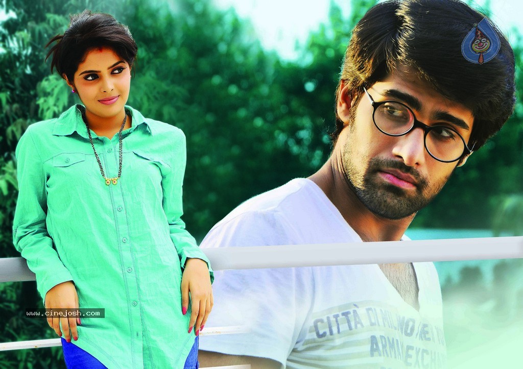 Love You Bangaram New Photos - 21 / 34 photos