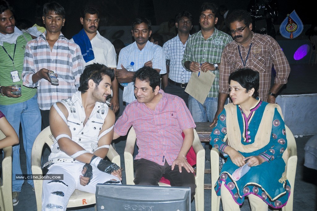 Lovely Movie New Stills - 10 / 14 photos