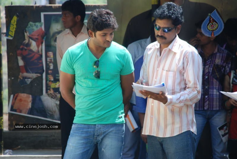 Maa Abbai Engineering Student Movie Stills - 5 / 34 photos